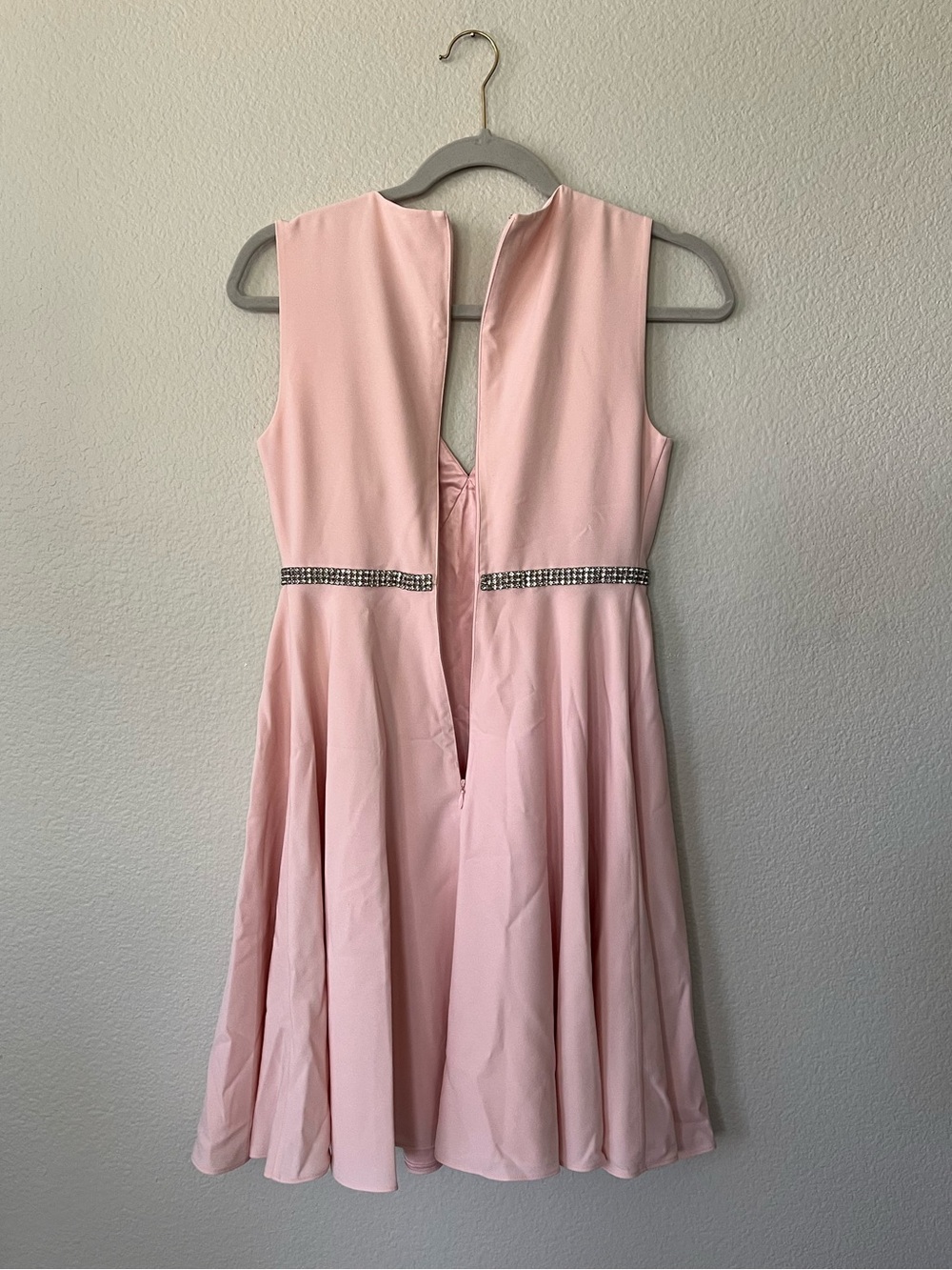 Ted Baker Light Pink Sleeveless Dress with Crystal Cross-Strap Women's Size 0/2 - Picture 4 of 14